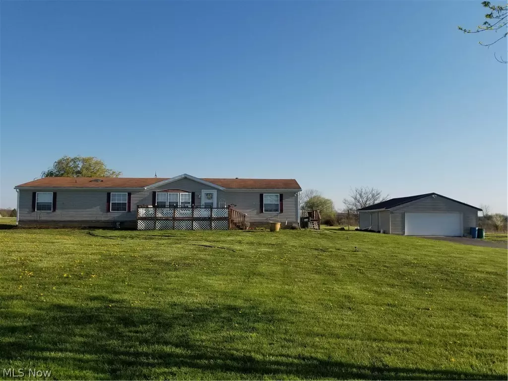 Homeworth, OH 44634,25101 Bowman RD