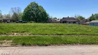 822 Washington, Girard, OH 44420