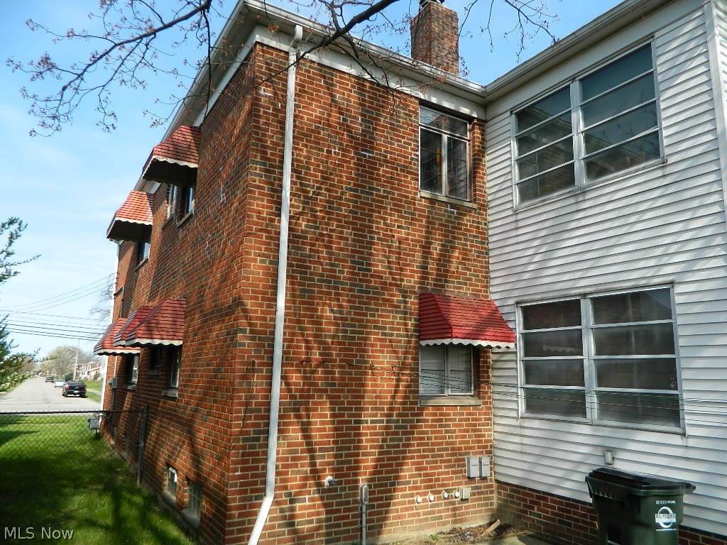 Parma, OH 44129,5869 W 54th ST