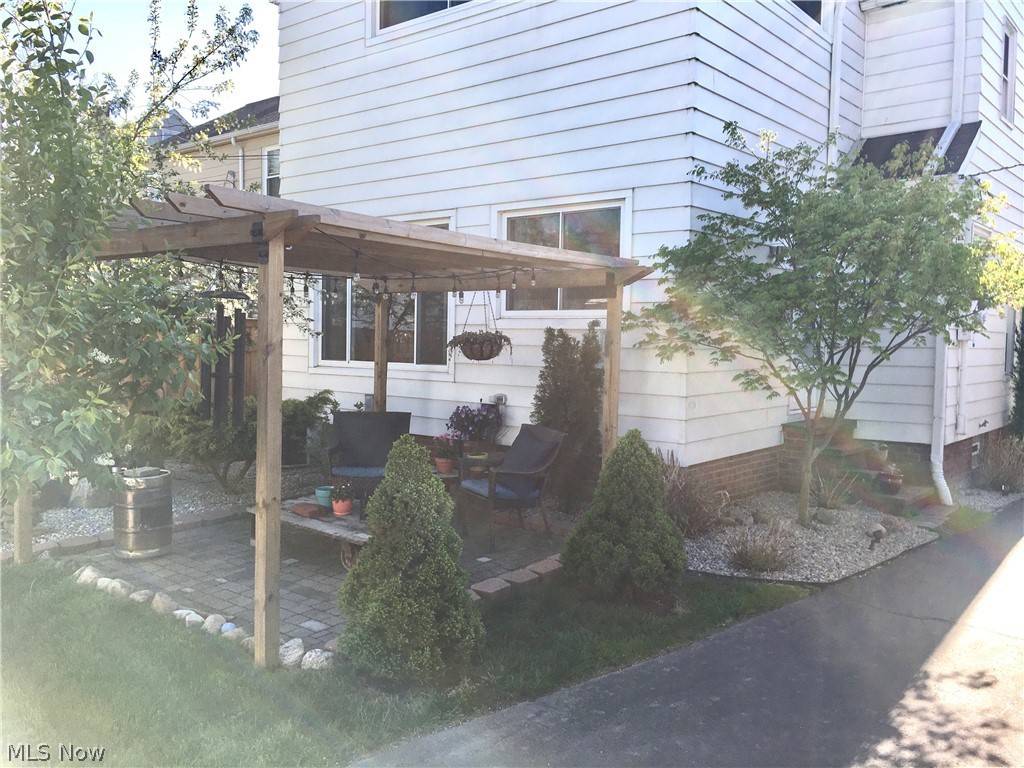 South Euclid, OH 44121,1243 Winston RD