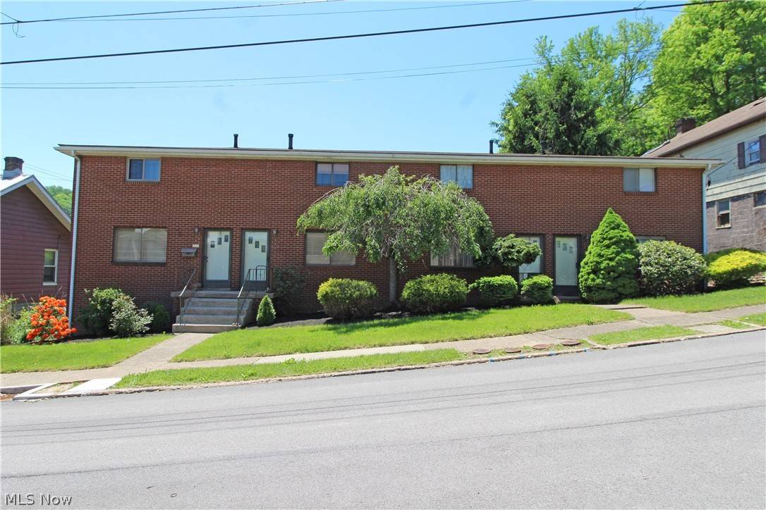 203-209 Elmer AVE, Weirton, WV 26062