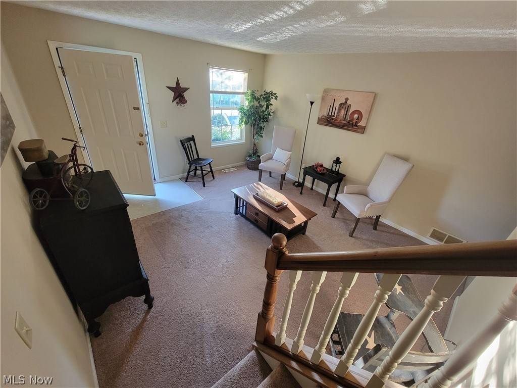 Painesville, OH 44077,355 University AVE #5