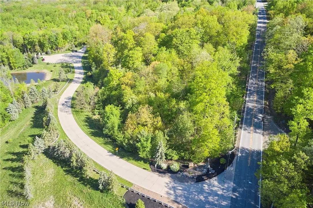 Hinckley, OH 44233,1121 River Valley TRL