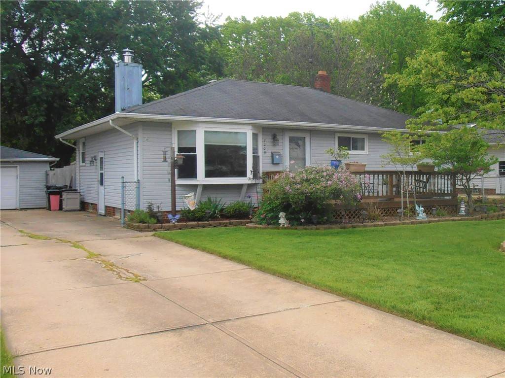 Parma, OH 44134,7209 Meadow LN