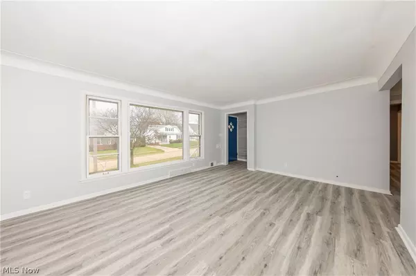 South Euclid, OH 44121,4424 Greenway RD