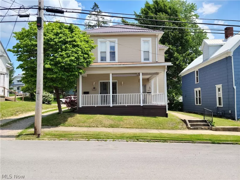 305 N Broadway ST, Barnesville, OH 43713