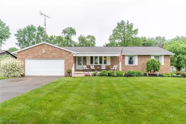 Uniontown, OH 44685,1835 Chowning CIR NW