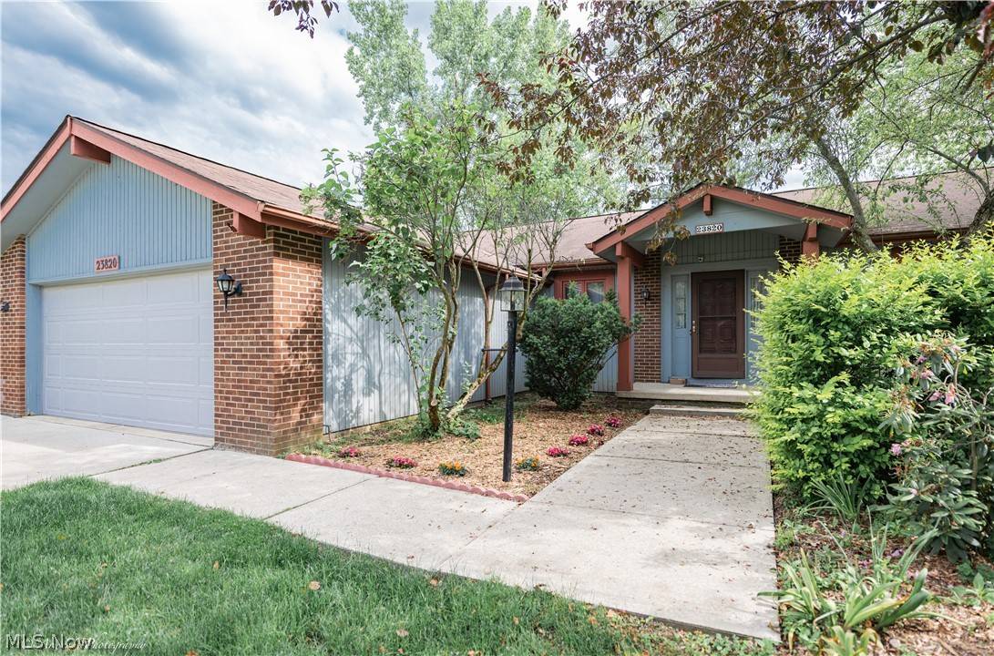 Beachwood, OH 44122,23820 Halburton RD