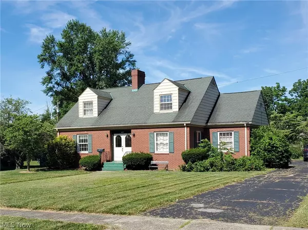 1419 Marion AVE,  Zanesville,  OH 43701