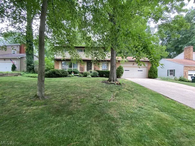 3623 Oak RD, Stow, OH 44224