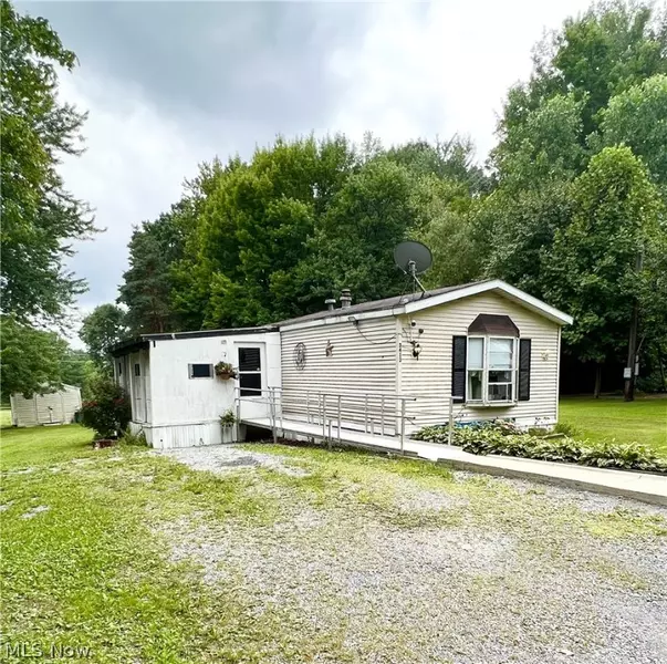 3413 State Route 7 #Lot 9, New Waterford, OH 44445