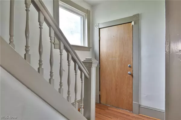 Girard, OH 44420,238 E Main ST