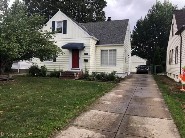 27261 Forestview Avenue, Euclid, OH 44132
