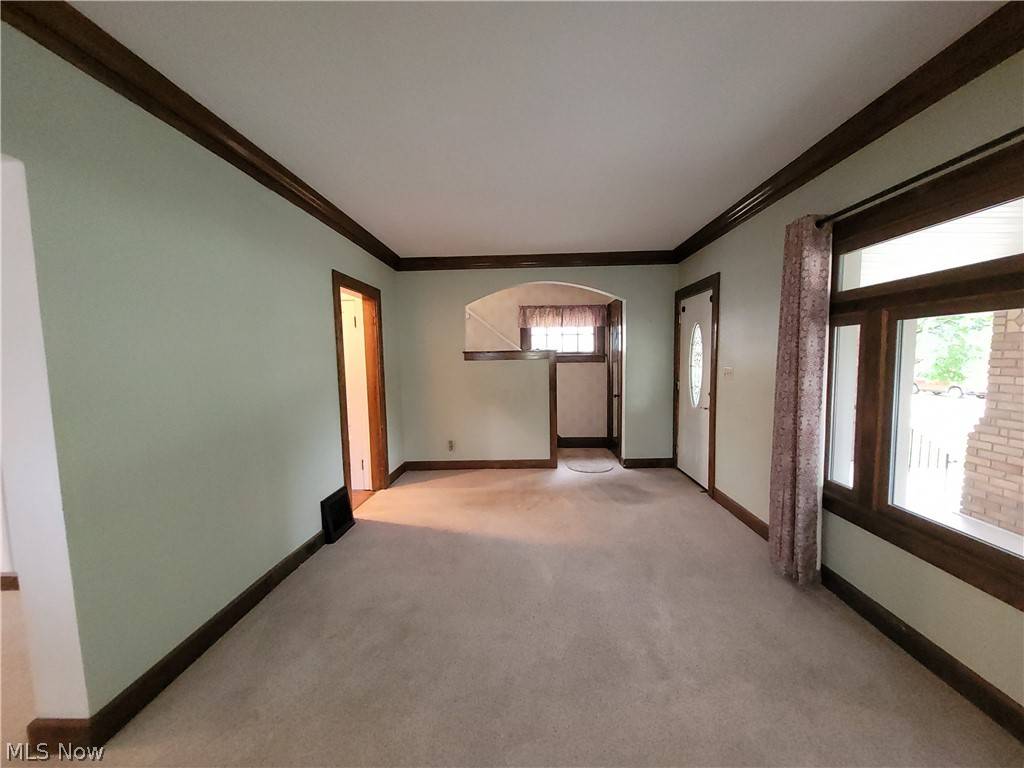Lakewood, OH 44107,14948 Lakewood Heights BLVD
