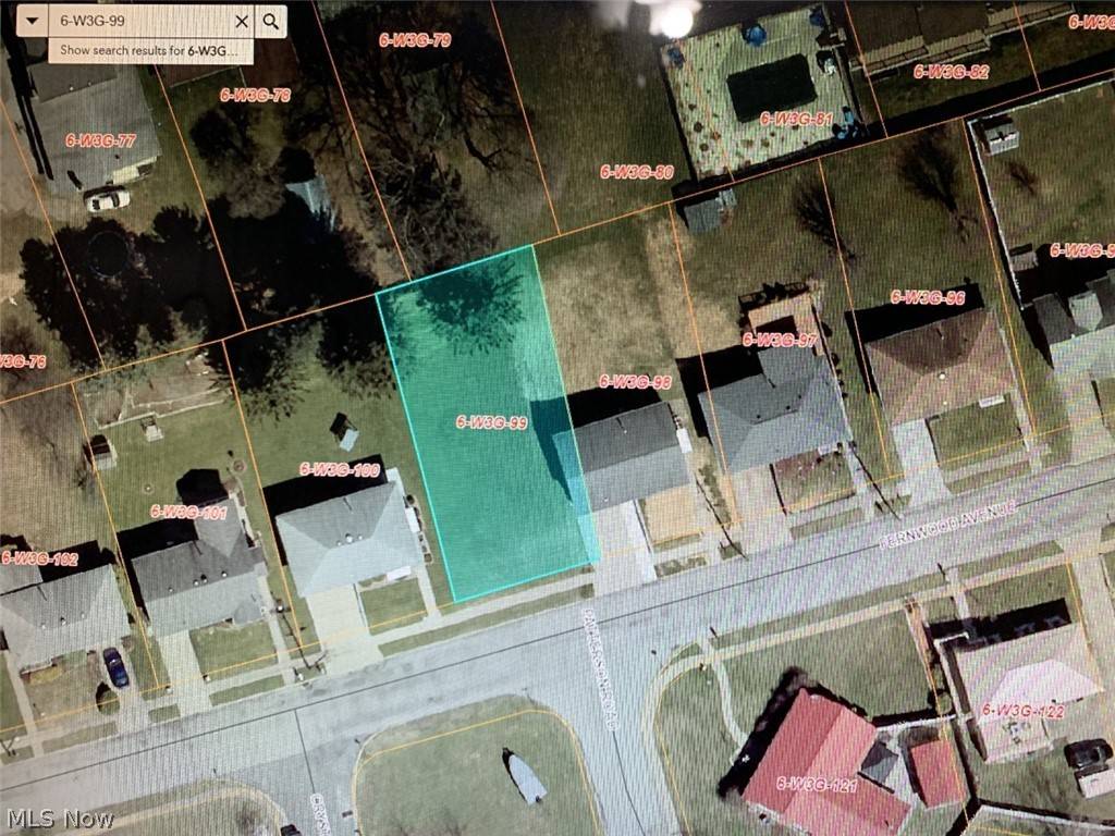 Fernwood AVE, Weirton, WV 26062