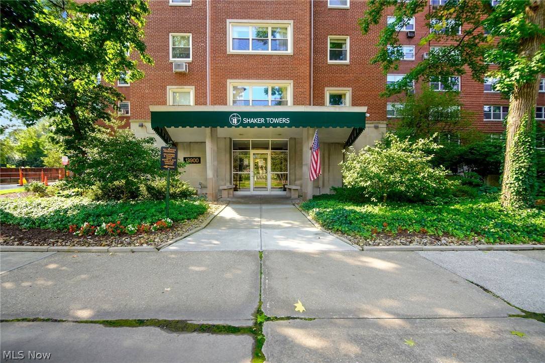 13900 Shaker BLVD #710,  Cleveland,  OH 44120