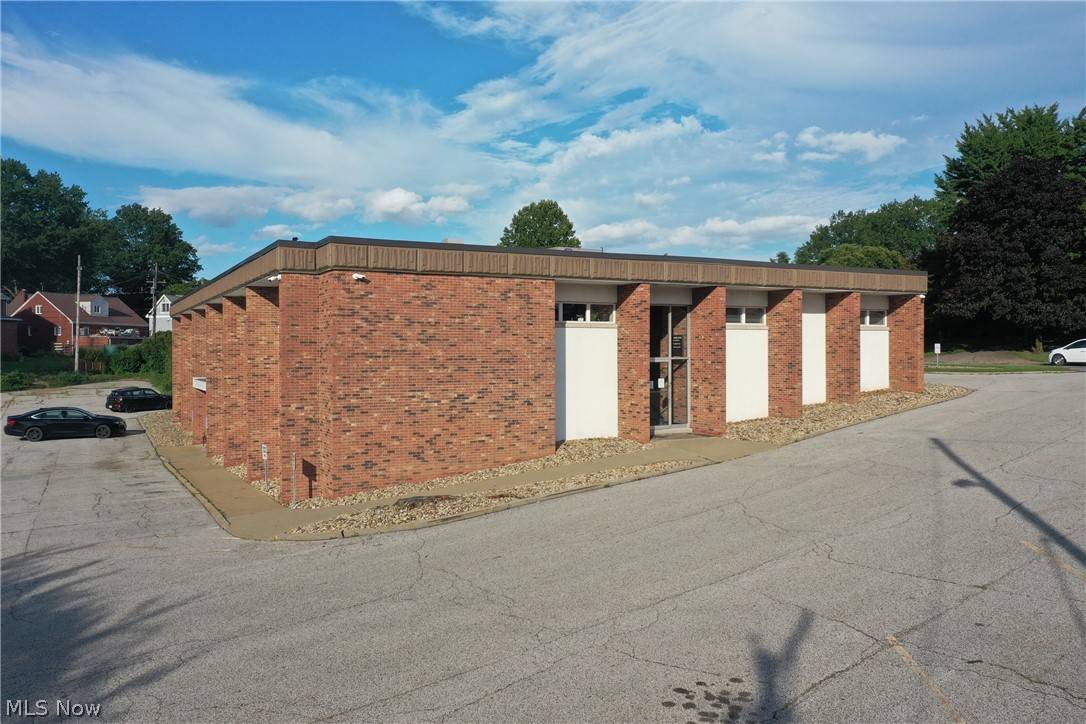 Steubenville, OH 43952,141 Brady CIR W