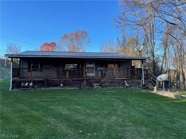 6500 Windy Ridge RD, New Concord, OH 43762