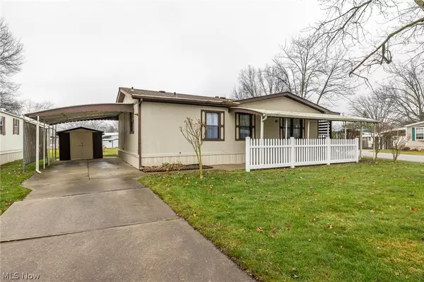 Olmsted Township, OH 44138,15 Aurora