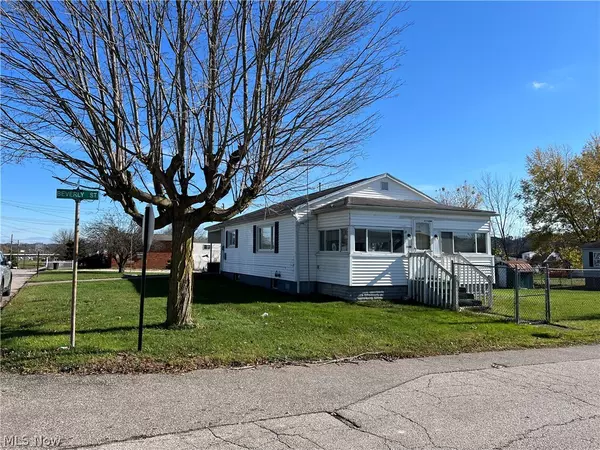 2401 Beverly ST, Parkersburg, WV 26101