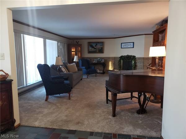 Steubenville, OH 43953,336 Lovers LN