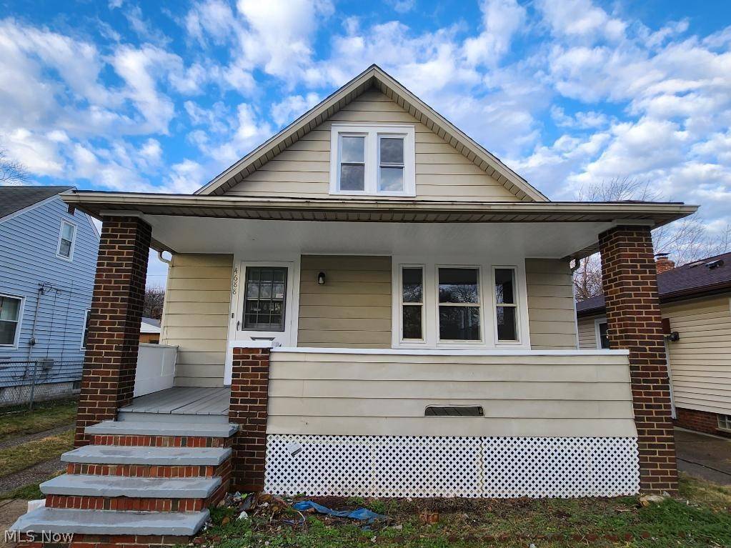 Cleveland, OH 44135,4688 W 149th ST