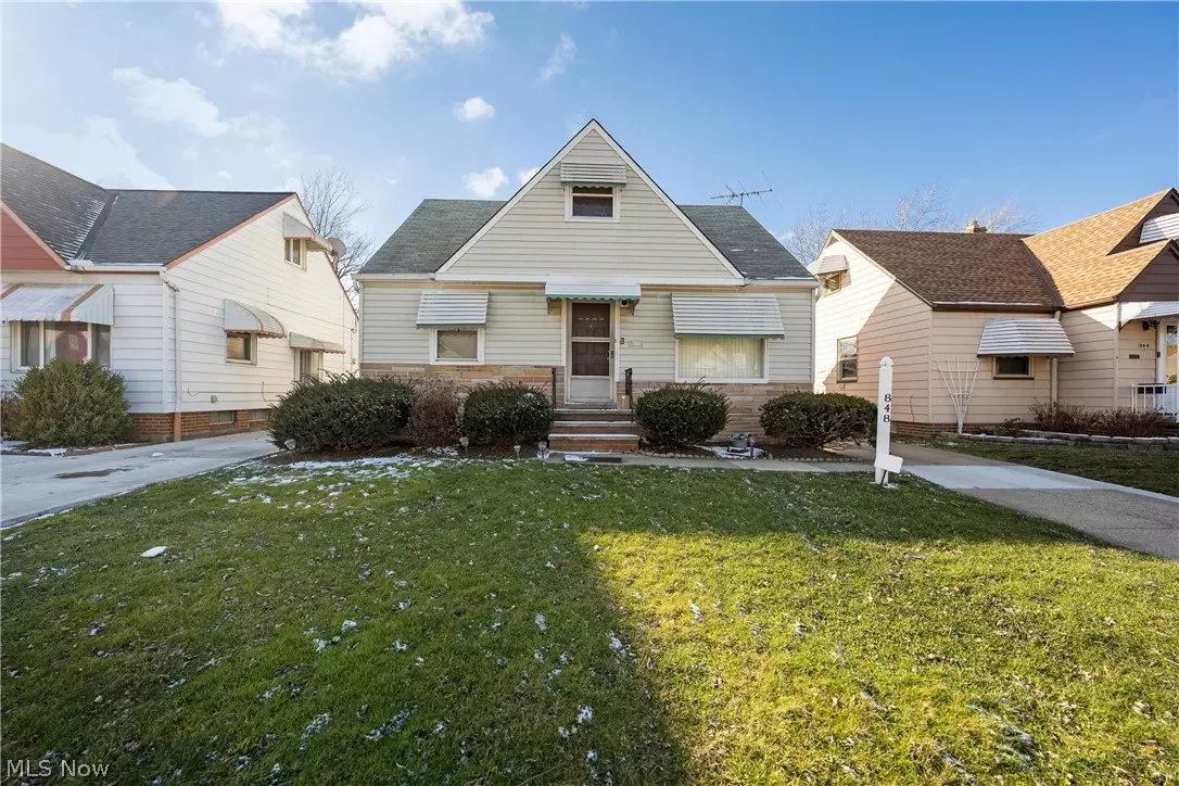 Euclid, OH 44119,848 E 218th ST #101B