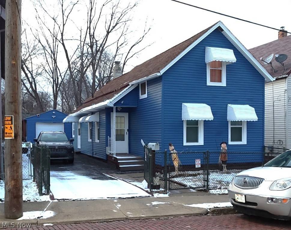 3526 W 59th ST,  Cleveland,  OH 44102