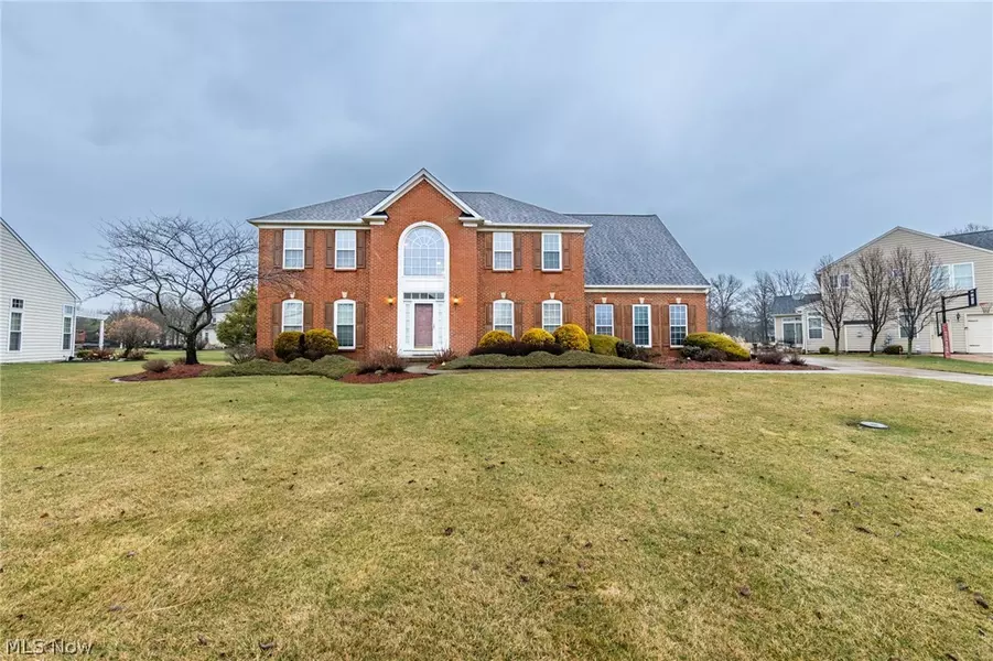 33300 Vineyard Park, Avon, OH 44011