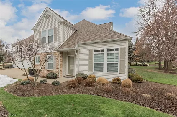 Highland Heights, OH 44143,5658 S Greenway CT #18B