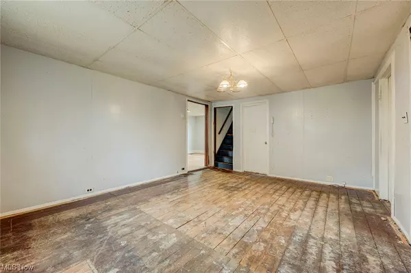 Oberlin, OH 44074,288 E College ST