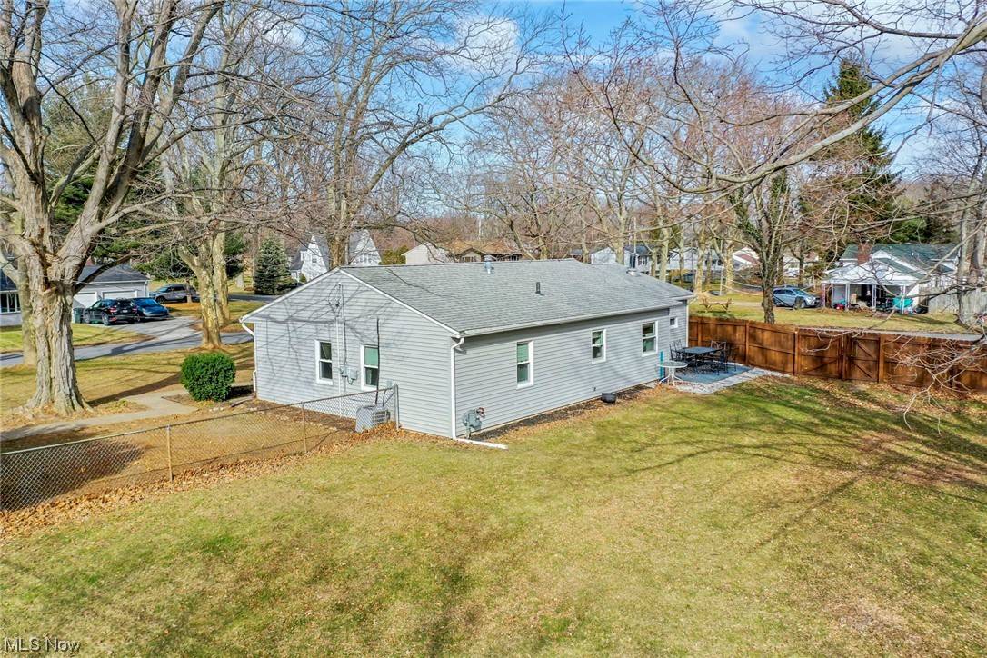 Madison, OH 44057,1815 Bathgate AVE