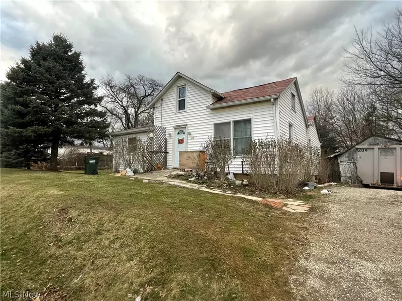 112 Henry ST, Dalton, OH 44618