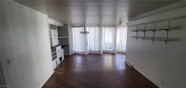 Zanesville, OH 43701,2655 E Ridgewood CIR