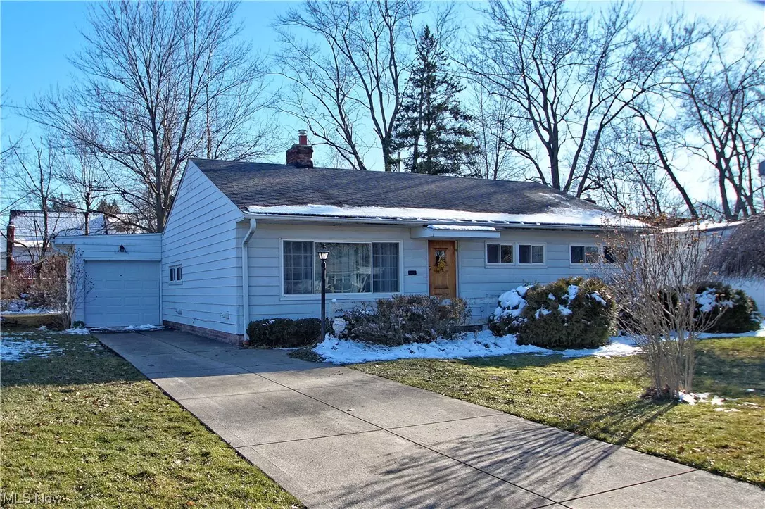 South Euclid, OH 44121,4070 Dartford RD