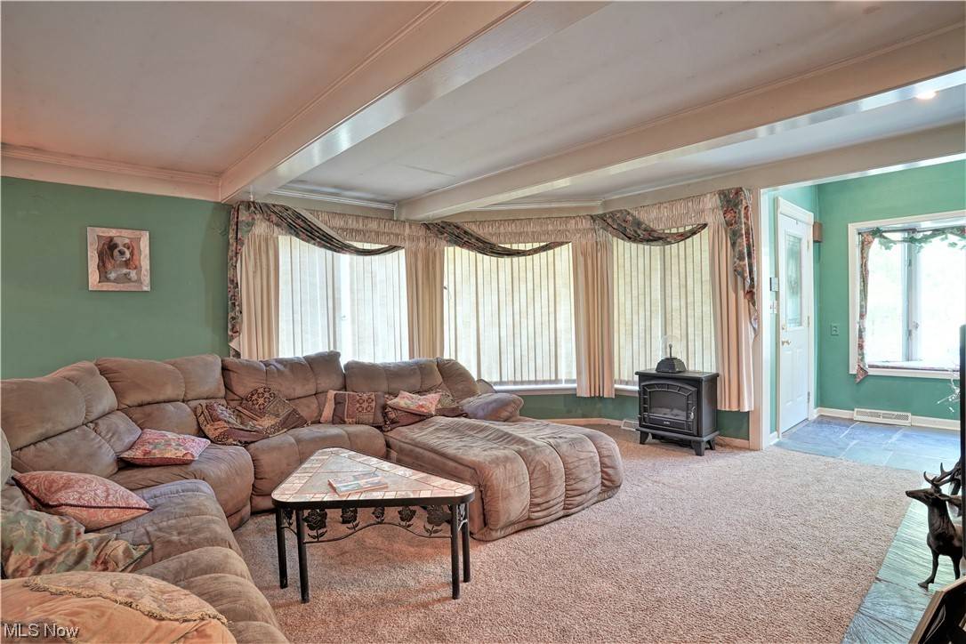 Hudson, OH 44236,2933 Hudson Aurora RD