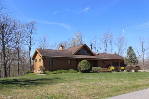 143 N Bruce ST, Little Hocking, OH 45742