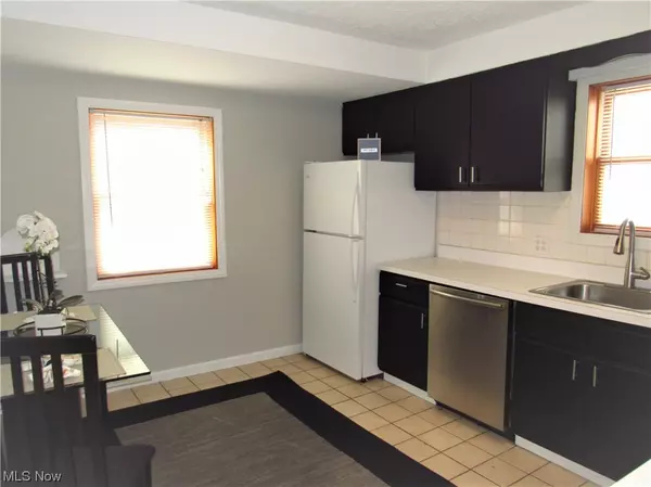 Parma Heights, OH 44130,6682 Parma Park BLVD