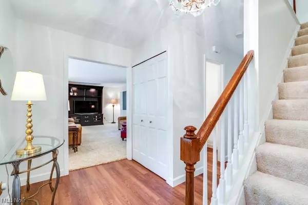 Mentor, OH 44060,8301 Steeplechase DR