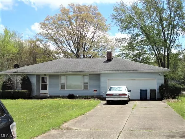 23239 Redfern RD, Columbia Station, OH 44028