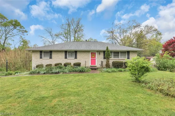 2051 Dunzweiler DR,  Zanesville,  OH 43701