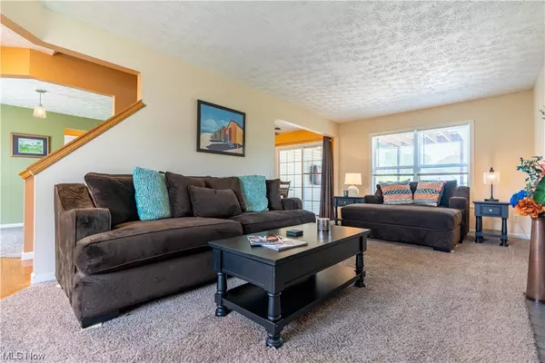 Canton, OH 44705,4805 Parwich CIR NE