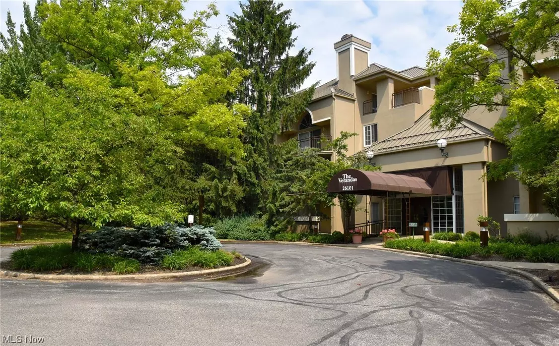 Beachwood, OH 44122,26101 Village LN #209