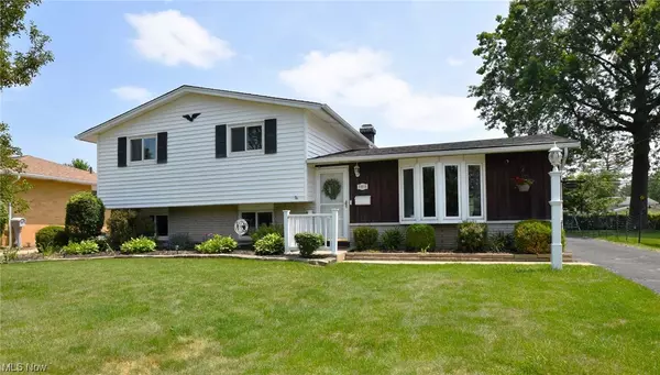 5915 Marra DR, Bedford Heights, OH 44146