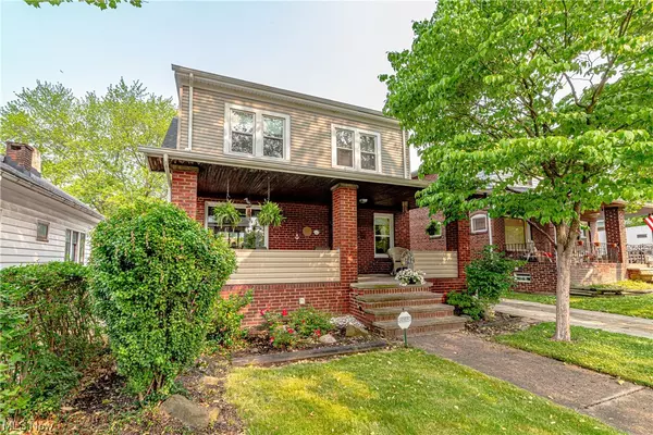 4742 Burleigh RD, Garfield Heights, OH 44125