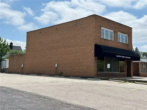 Shaker Heights, OH 44120,3649 Lee RD