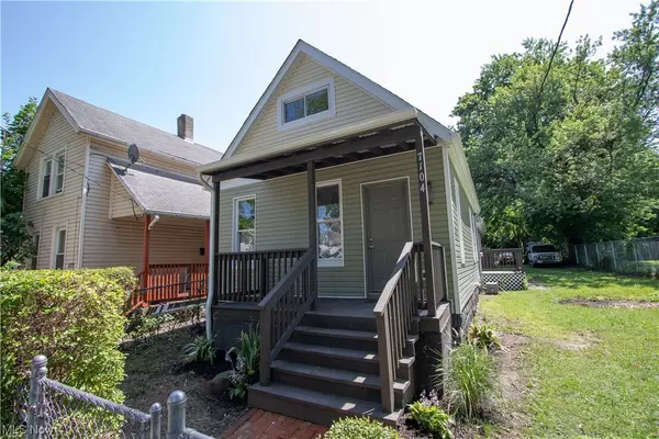 7104 Colfax RD, Cleveland, OH 44104