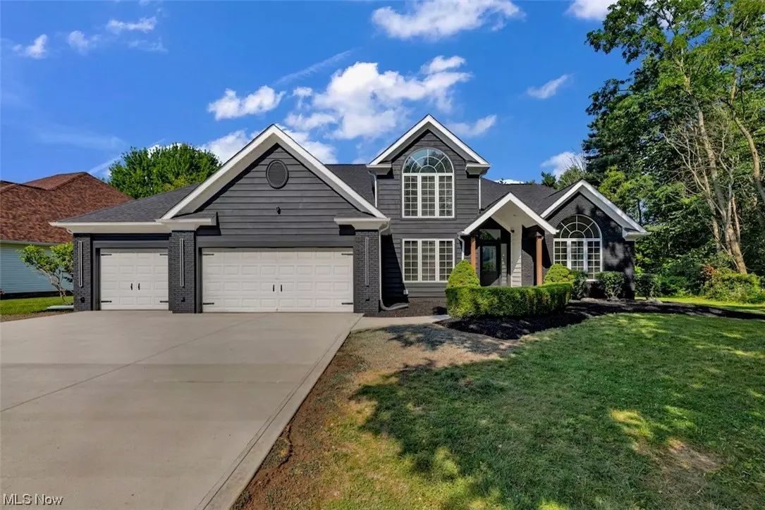 Willoughby, OH 44094,5690 Hartshire DR