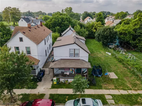 Cleveland, OH 44109,3505 Carlyle AVE