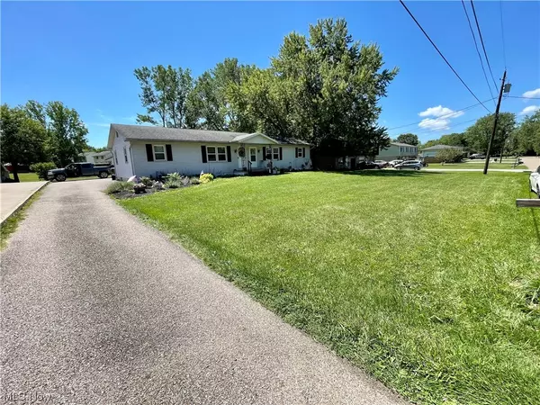 Canton, OH 44706,5242 Charm ST SW